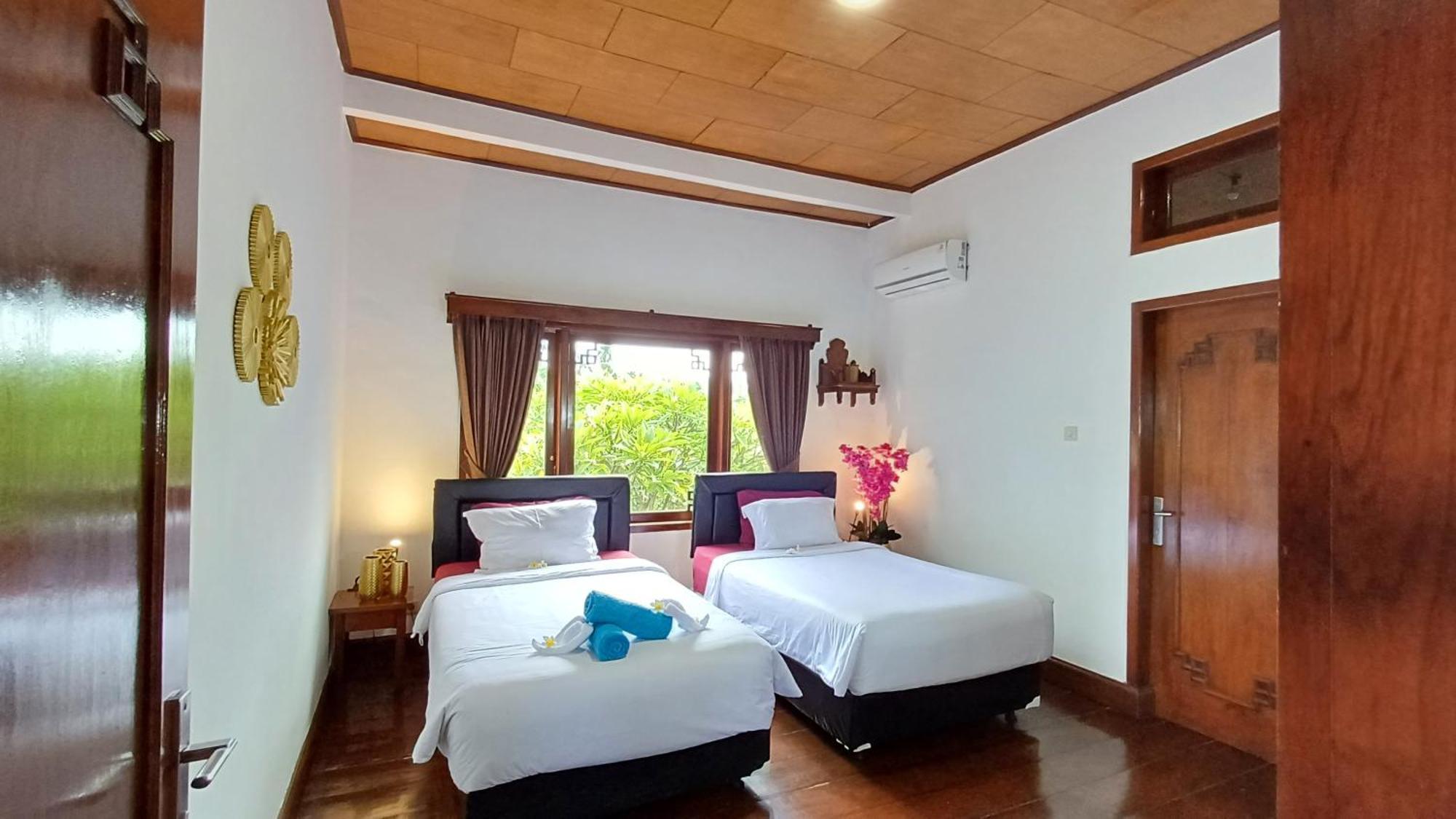 Balinda Rooms & Villa Lovina Beach Extérieur photo
